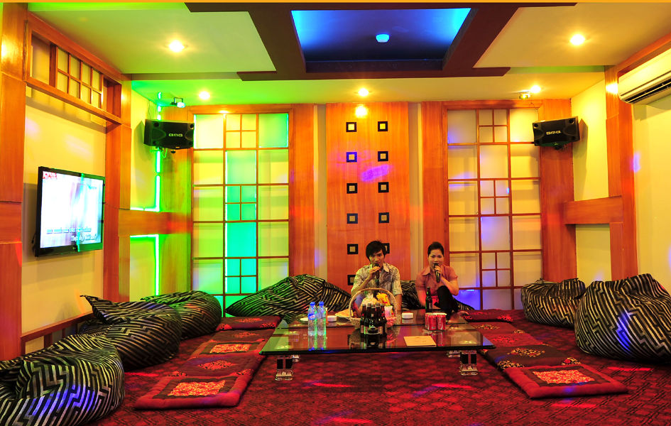 Camela Hotel & Resort Hai Phong Buitenkant foto