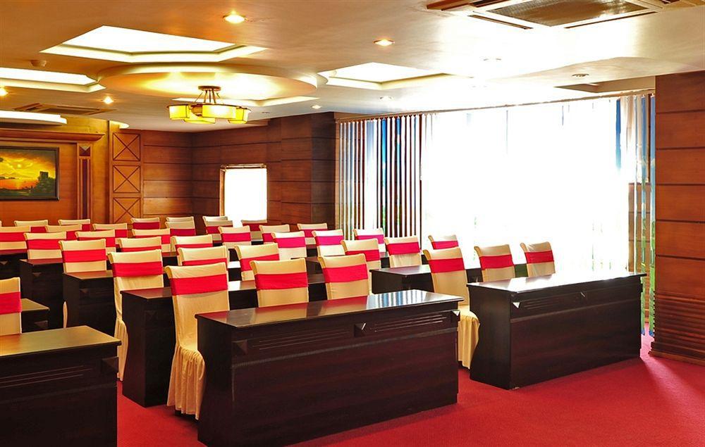 Camela Hotel & Resort Hai Phong Buitenkant foto