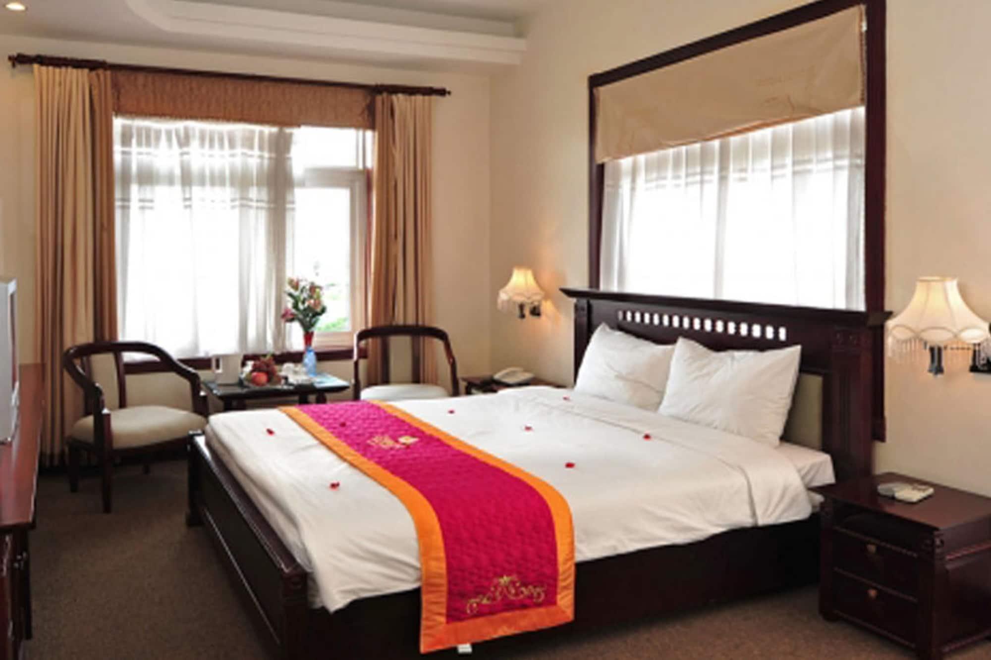 Camela Hotel & Resort Hai Phong Buitenkant foto