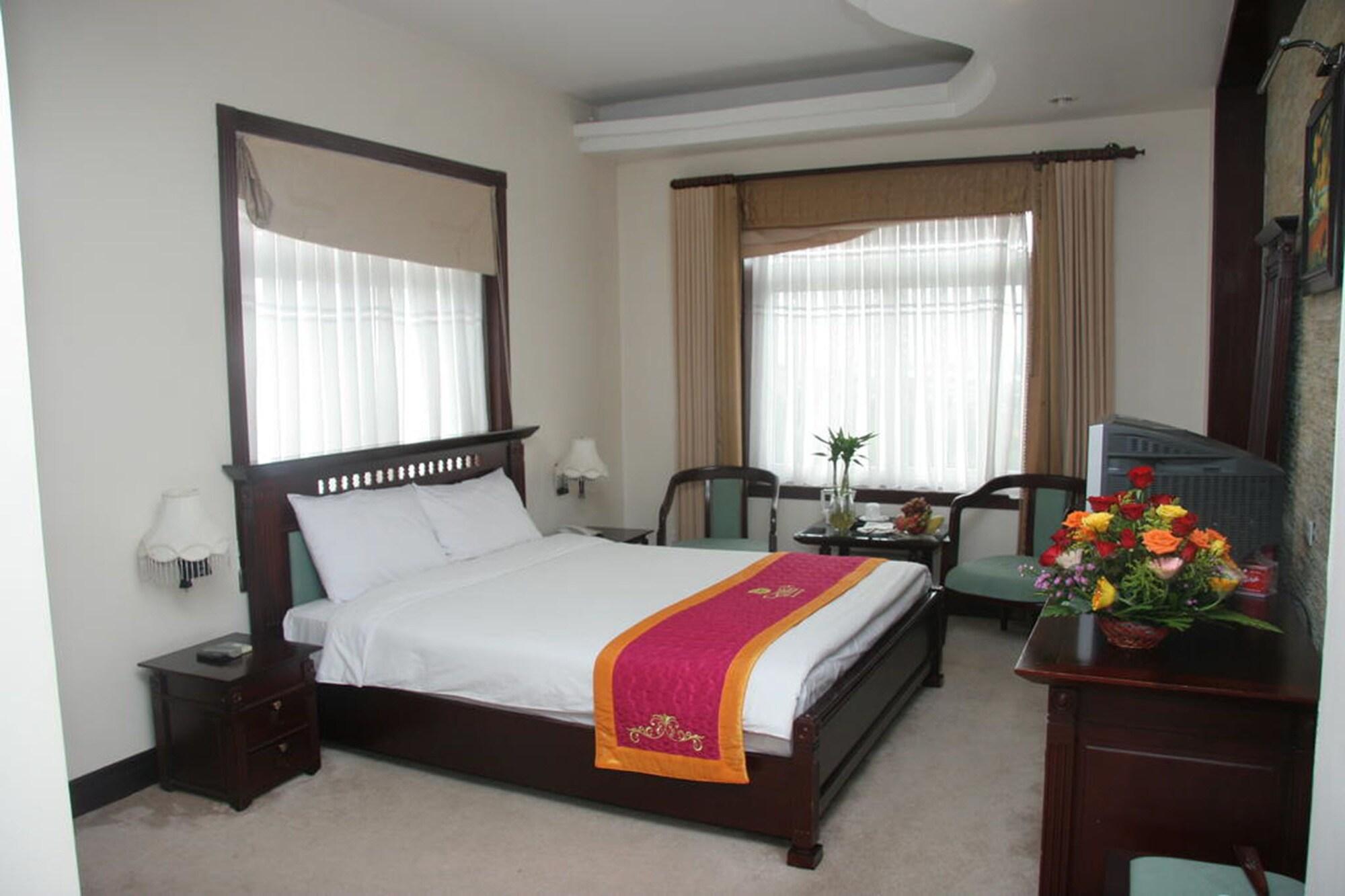 Camela Hotel & Resort Hai Phong Buitenkant foto
